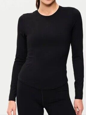NWT!! Old Navy Black Active Go Dry Long-Sleeve Crewneck Tee